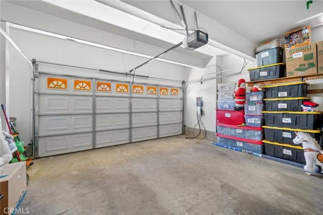 18541 Olympian Court, Canyon Country, CA 91351