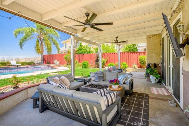 18541 Olympian Court, Canyon Country, CA 91351