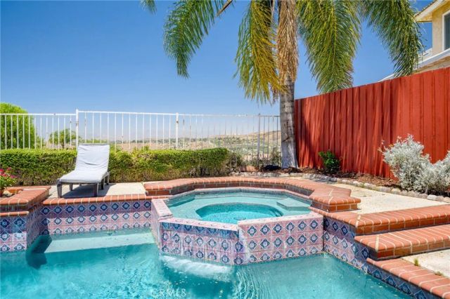 18541 Olympian Court, Canyon Country, CA 91351