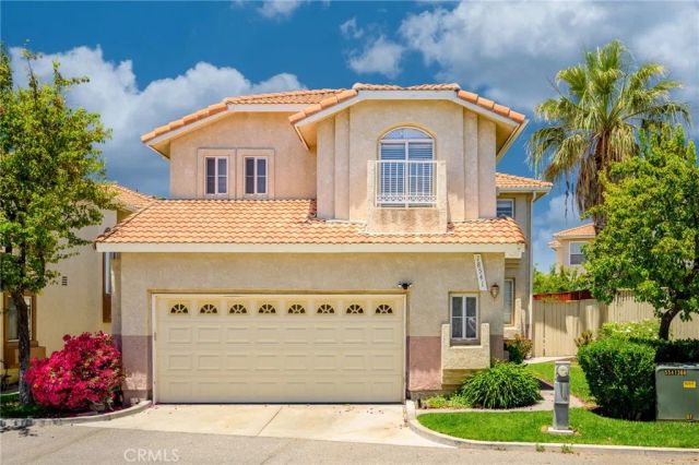 18541 Olympian Court, Canyon Country, CA 91351