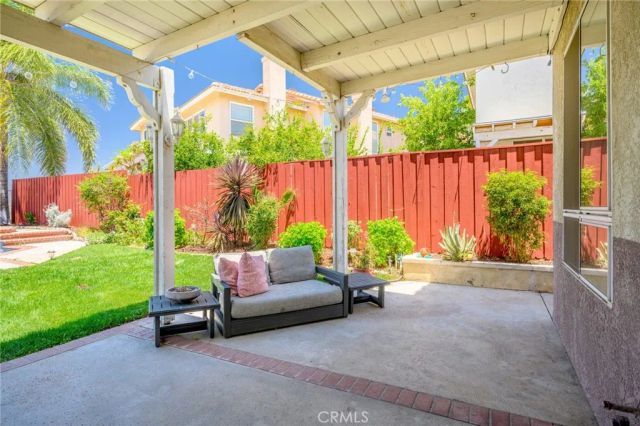 18541 Olympian Court, Canyon Country, CA 91351