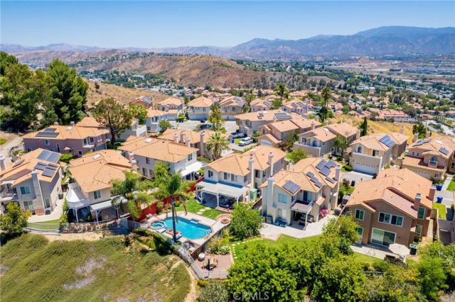 18541 Olympian Court, Canyon Country, CA 91351