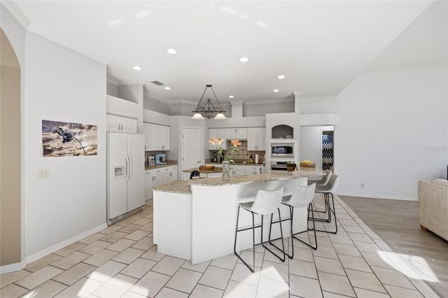 9605 SW 33RD LANE, Gainesville, FL 32608