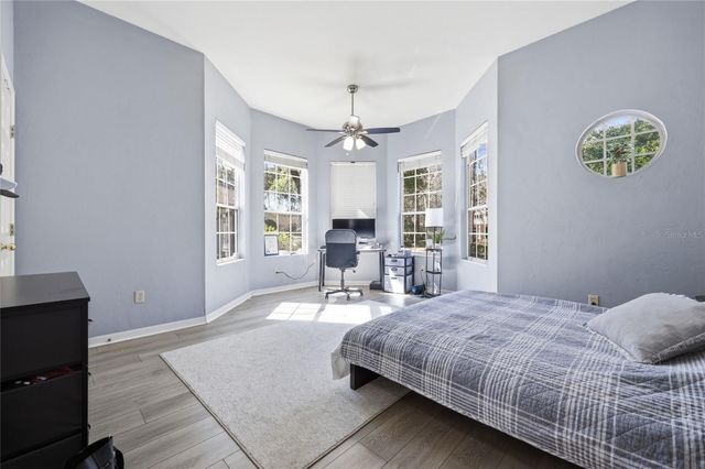 9605 SW 33RD LANE, Gainesville, FL 32608