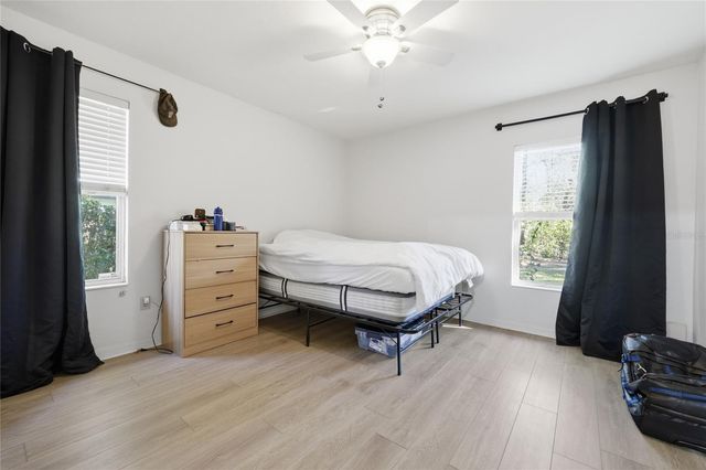 9605 SW 33RD LANE, Gainesville, FL 32608