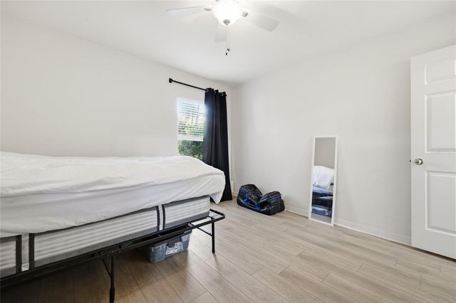 9605 SW 33RD LANE, Gainesville, FL 32608