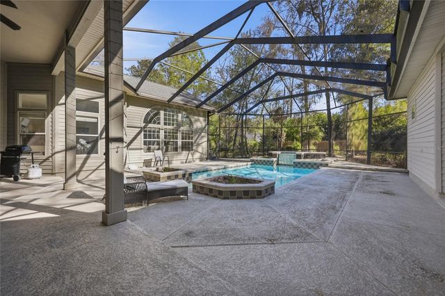 9605 SW 33RD LANE, Gainesville, FL 32608