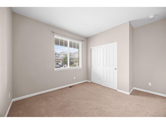4961 S Versailles Cir, Aurora, CO 80015