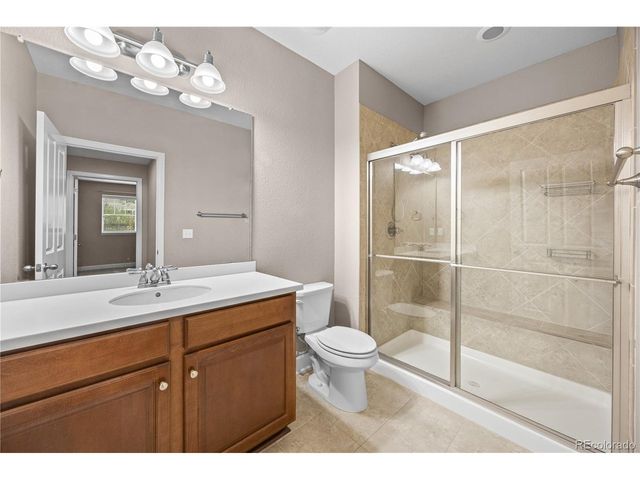 4961 S Versailles Cir, Aurora, CO 80015
