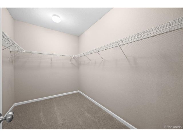 4961 S Versailles Cir, Aurora, CO 80015