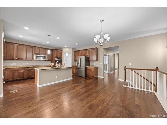 4961 S Versailles Cir, Aurora, CO 80015
