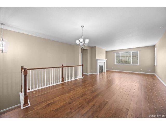 4961 S Versailles Cir, Aurora, CO 80015