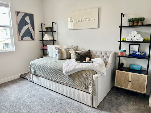 41378 Harvey Mudd, Palm Desert, CA 92211