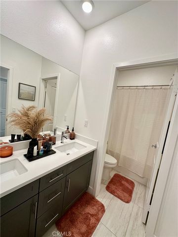 41378 Harvey Mudd, Palm Desert, CA 92211
