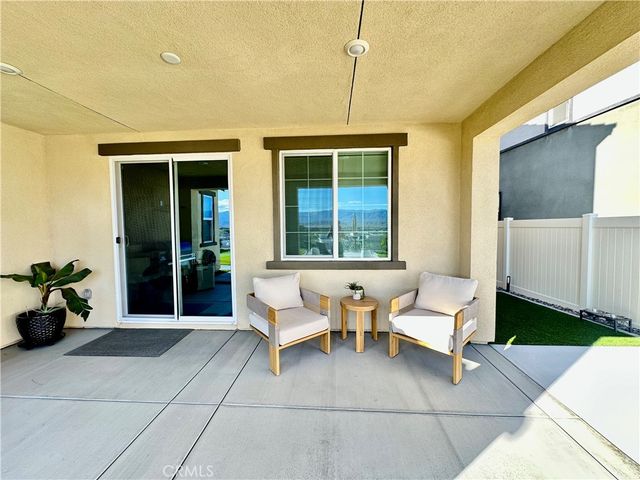 41378 Harvey Mudd, Palm Desert, CA 92211