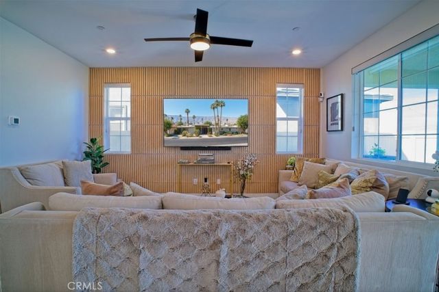 41378 Harvey Mudd, Palm Desert, CA 92211