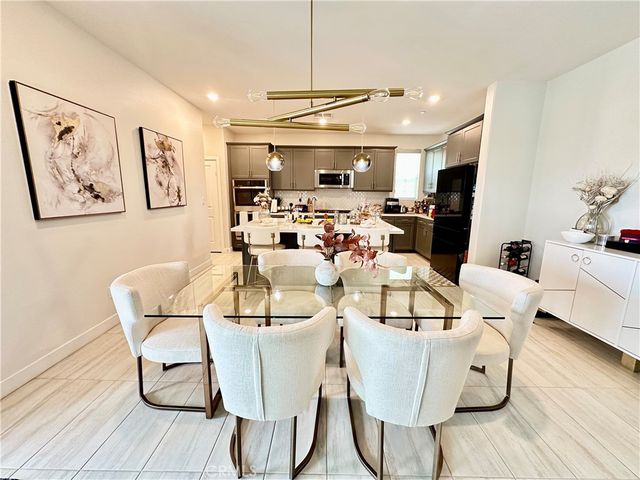 41378 Harvey Mudd, Palm Desert, CA 92211