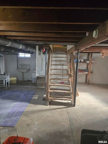 102 CORIELL Street, Green Valley, IL 61534