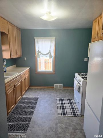 102 CORIELL Street, Green Valley, IL 61534