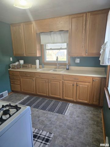 102 CORIELL Street, Green Valley, IL 61534