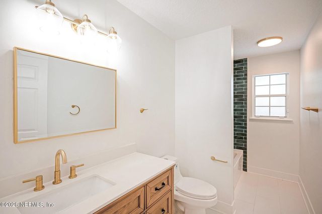 12570 LONG LAKE Court, Jacksonville, FL 32225