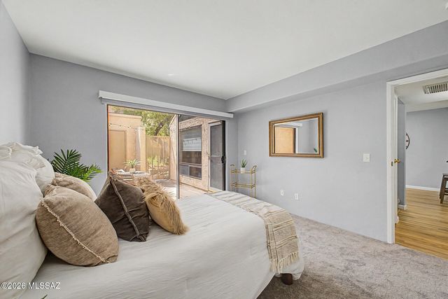 5675 N Camino Esplendora Apt 7141, Tucson, AZ 85718