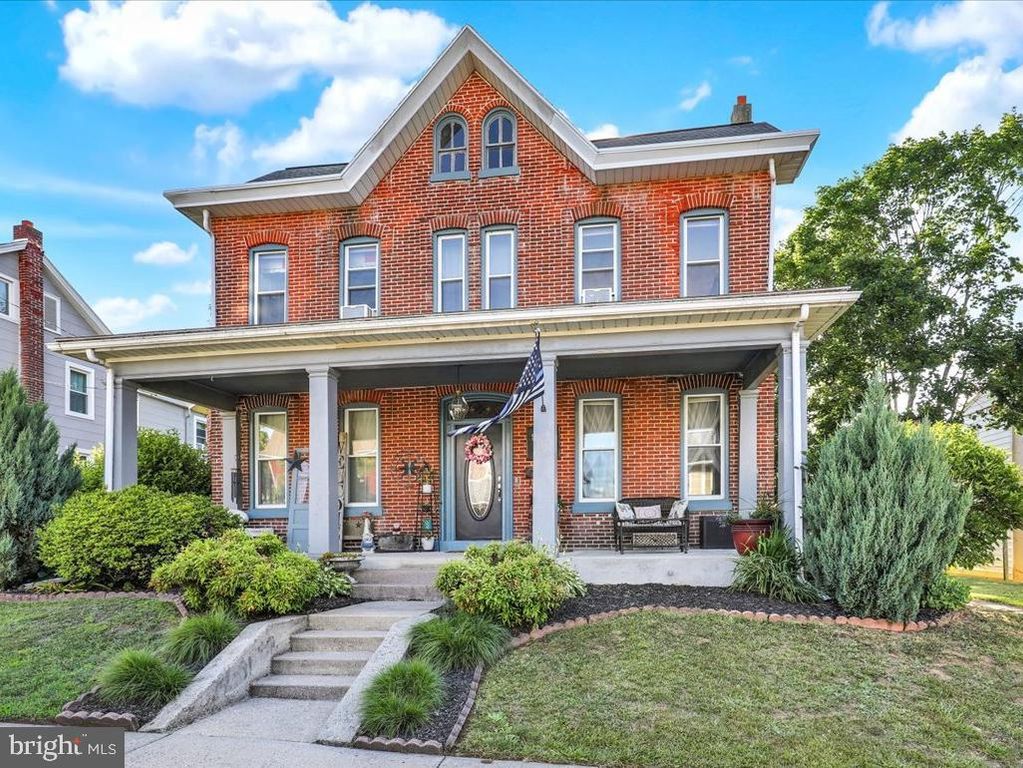 126 S SPRUCE ST, Birdsboro, PA 19508