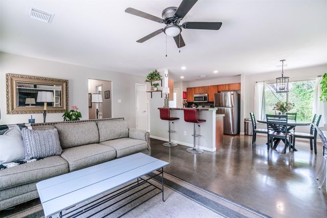 1810 Quanah Parker TRL, Austin, TX 78734