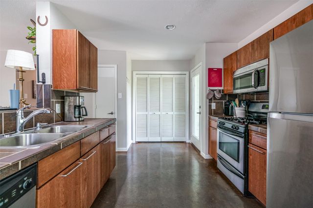 1810 Quanah Parker TRL, Austin, TX 78734