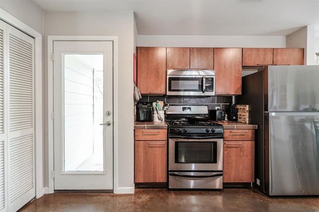 1810 Quanah Parker TRL, Austin, TX 78734
