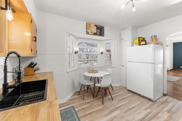 408 S 12th St, Salina, KS 67401