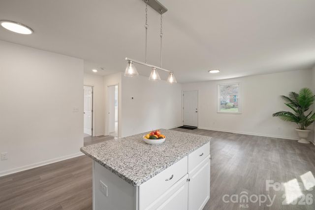 1417 N Oakwood Street, Gastonia, NC 28052