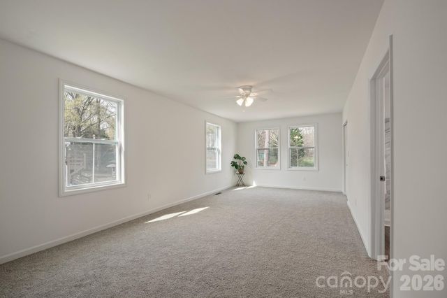 1417 N Oakwood Street, Gastonia, NC 28052