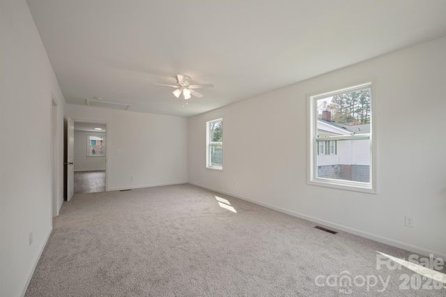 1417 N Oakwood Street, Gastonia, NC 28052