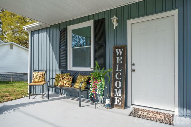 1417 N Oakwood Street, Gastonia, NC 28052