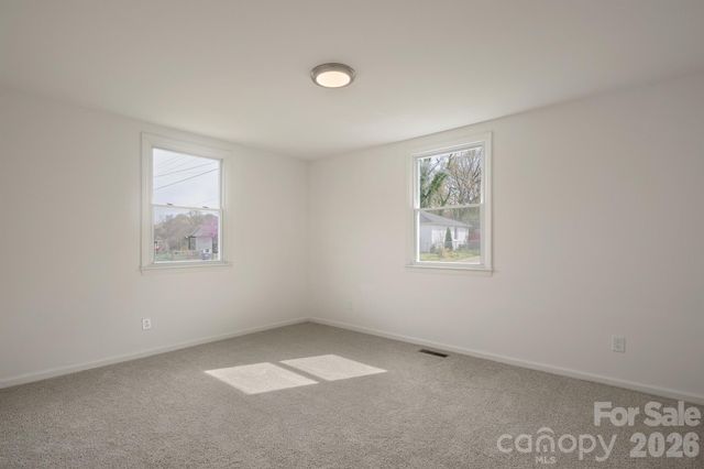 1417 N Oakwood Street, Gastonia, NC 28052