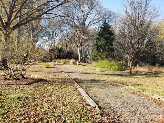 1417 N Oakwood Street, Gastonia, NC 28052