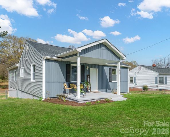 1417 N Oakwood Street, Gastonia, NC 28052
