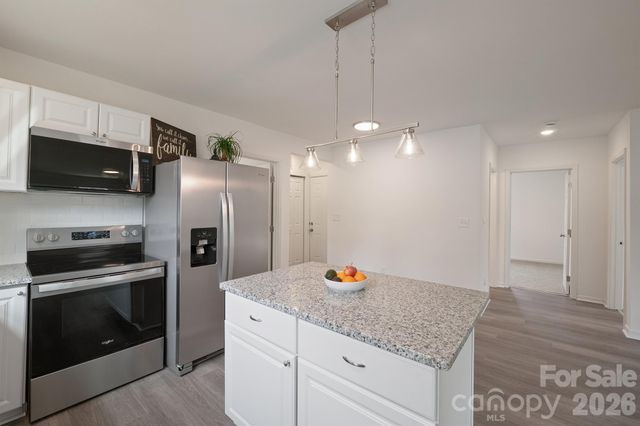 1417 N Oakwood Street, Gastonia, NC 28052