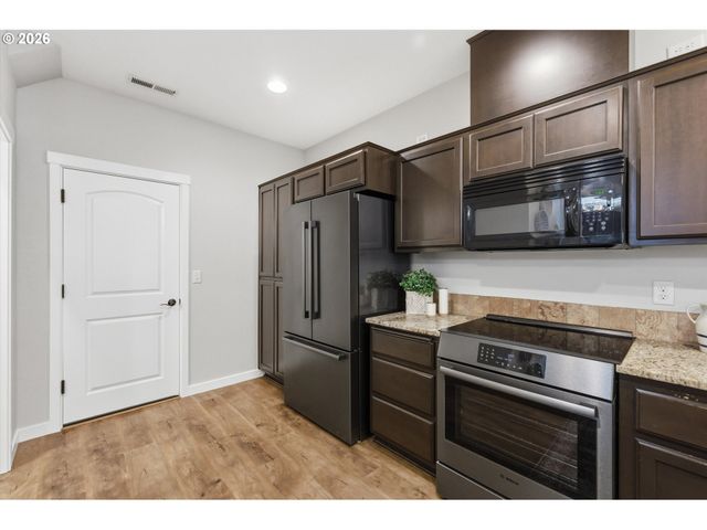 2516 Ne 130TH Ave, Vancouver, WA 98684