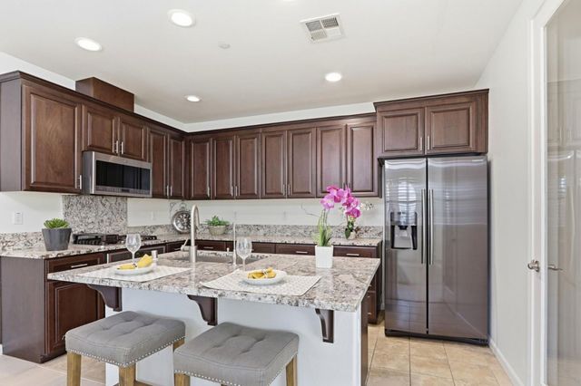 1855 Trento Loop, Milpitas, CA 95035