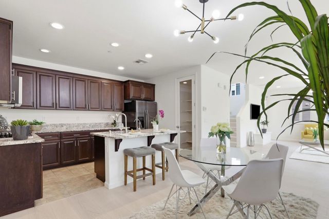 1855 Trento Loop, Milpitas, CA 95035