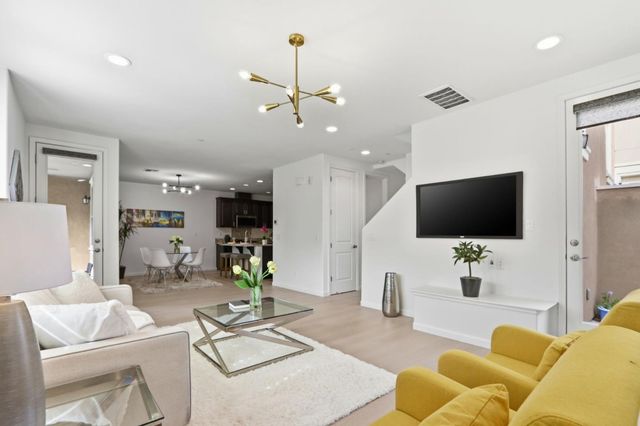 1855 Trento Loop, Milpitas, CA 95035