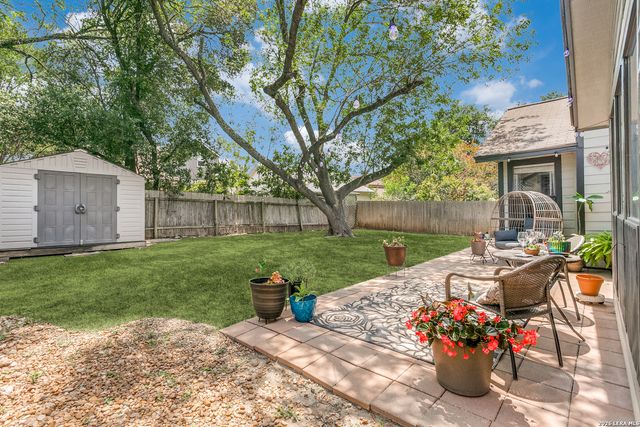 6326 Scrub Jay, San Antonio, TX 78240