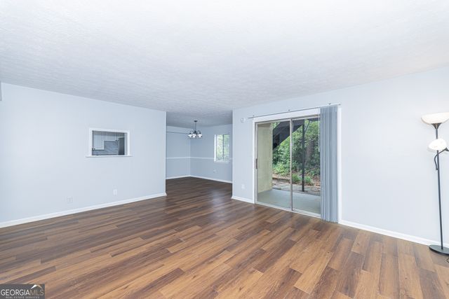 2398 Lawrenceville Highway U, Decatur, GA 30033
