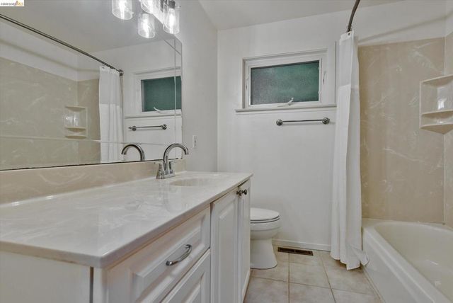 9 9 Wildwood Road, Orinda, CA 94563