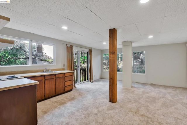 9 9 Wildwood Road, Orinda, CA 94563