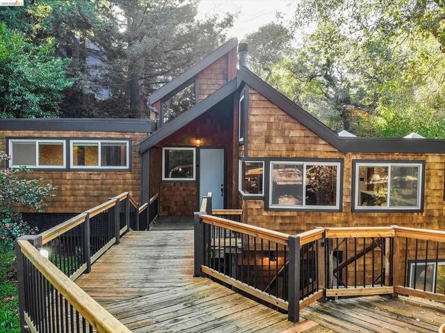 9 9 Wildwood Road, Orinda, CA 94563