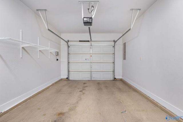 2618 Brompton Lane SW, Decatur, AL 35603