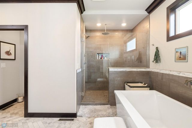 6023 Wildflower Drive S, Fargo, ND 58104